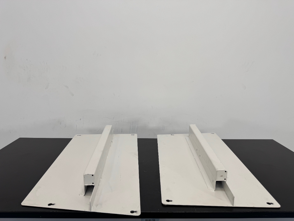 Image of Metal Lifting Brackets - Quantity 2